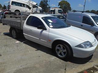 WRECKING 2000 FORD AU FALCON XLS CAB CHASSIS
